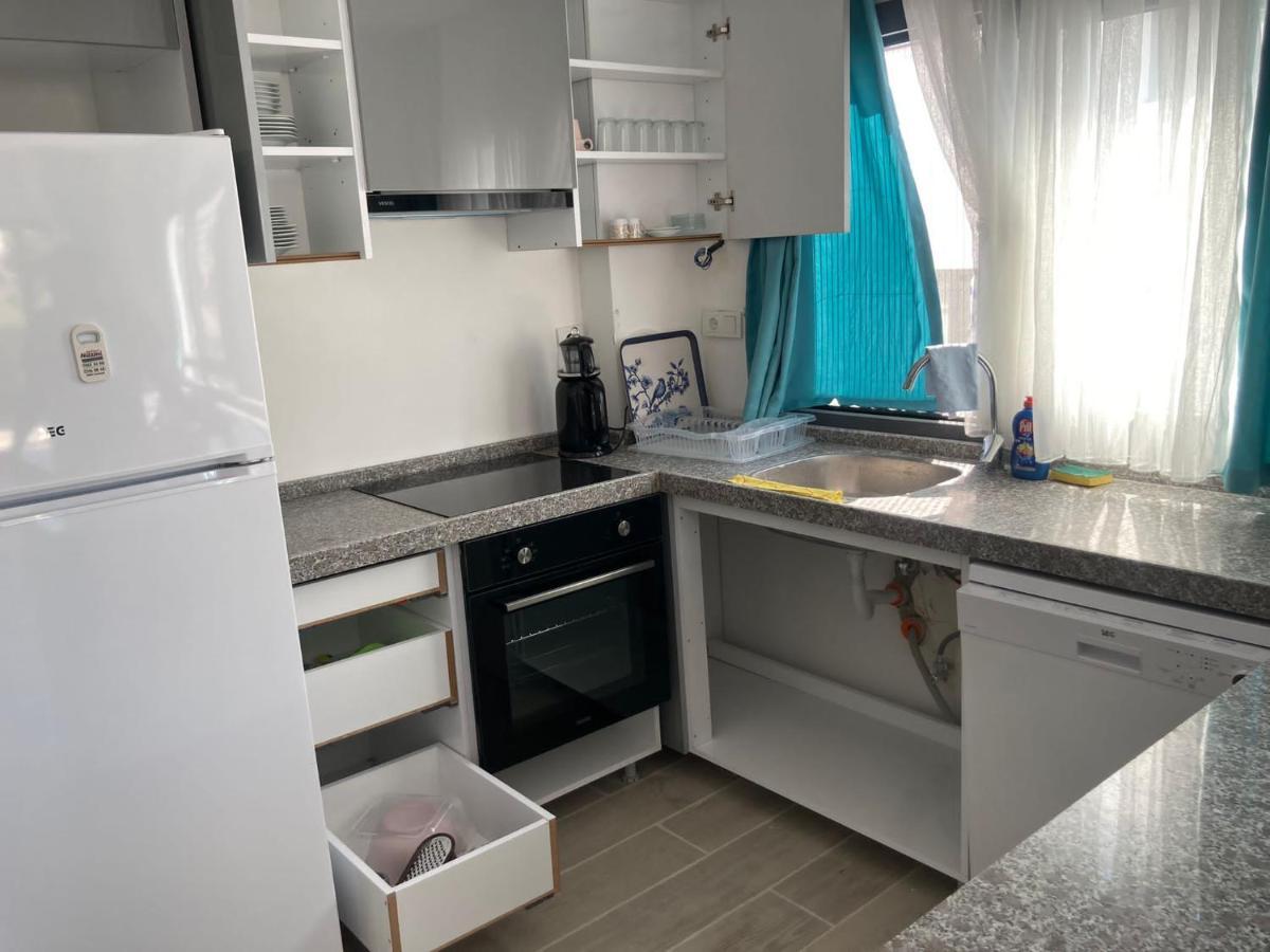 Sahil Aparts - Guelluek Aparthotel Milas ภายนอก รูปภาพ